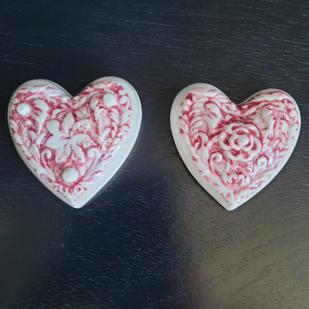 Tiny Vintage Ceramic Ornate Hand Painted Floral  Heart Trinket Box